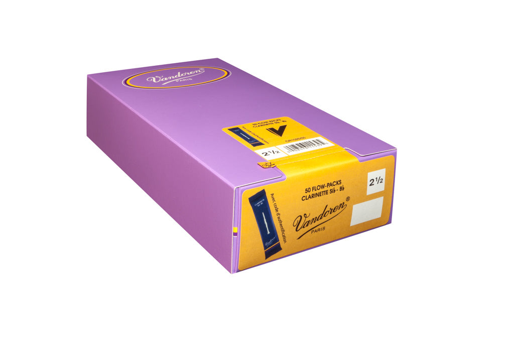 Vandoren Traditional Bb Clarinet Reeds — box of 50