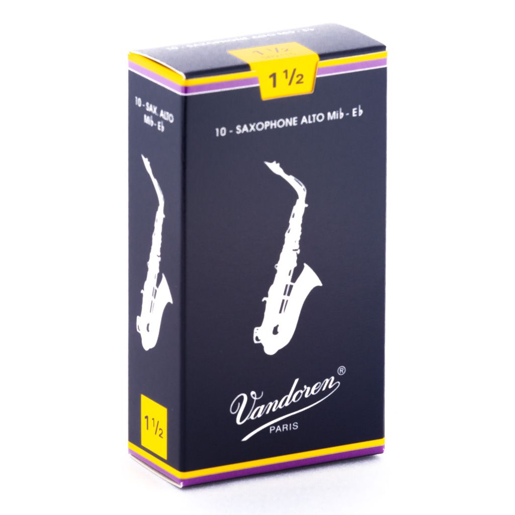 Vandoren Traditional Alto Saxophone Reeds — strength 1.5